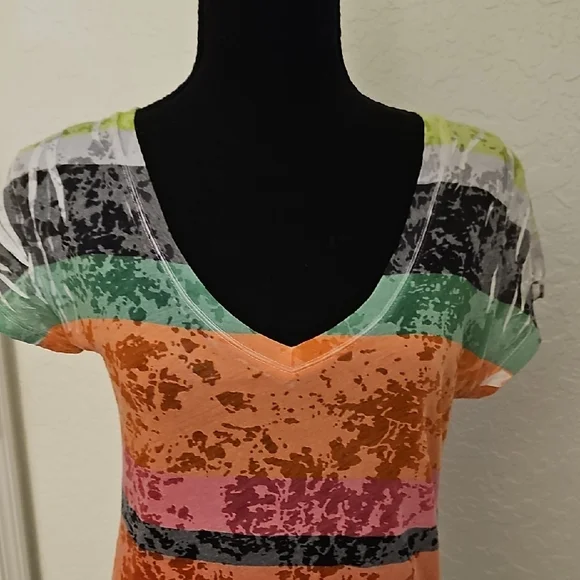 Multicolor Striped V-Neck T-Shirt - Picture 2 of 4
